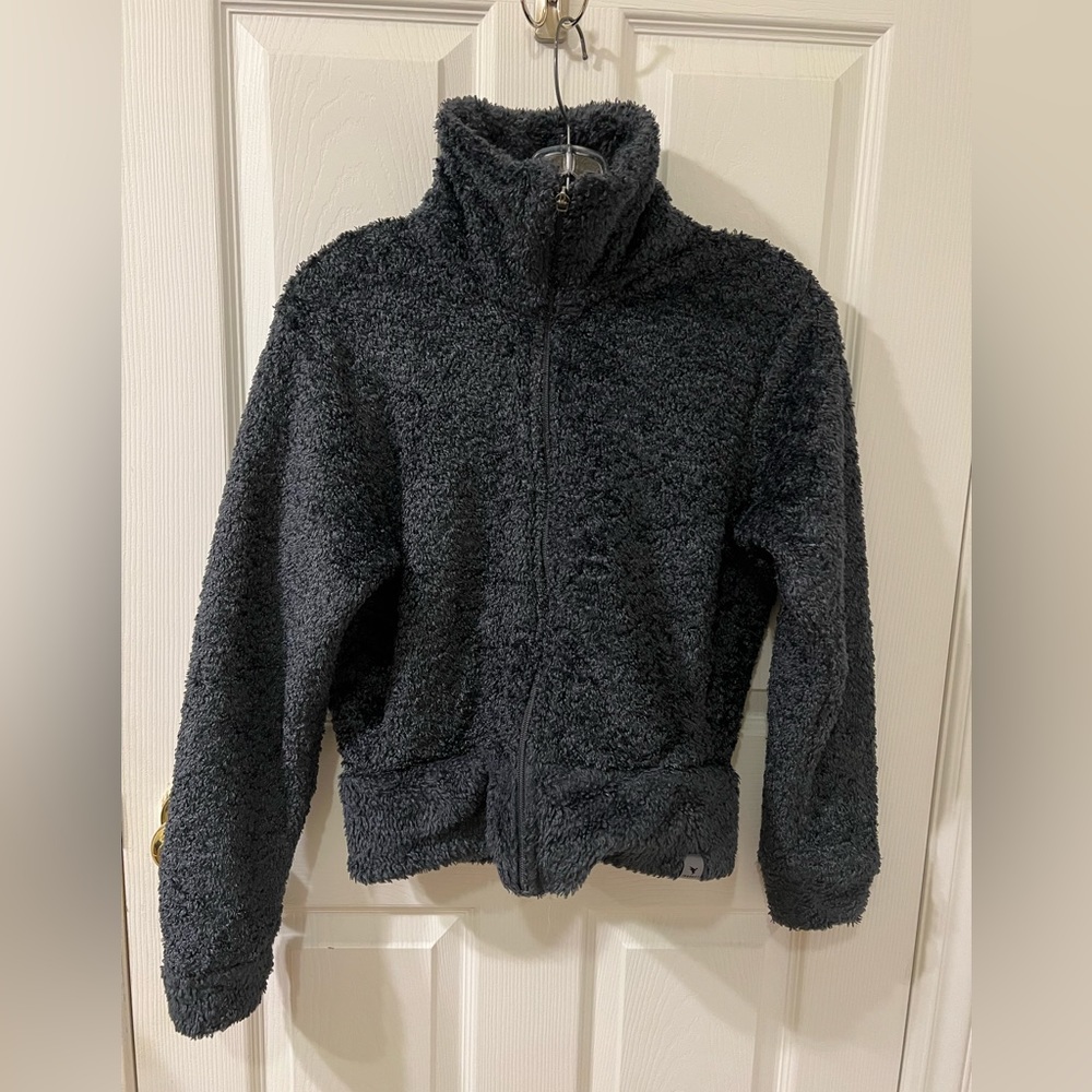 Sweater Insport , gray color M like a Small , material 
100 %Polyester